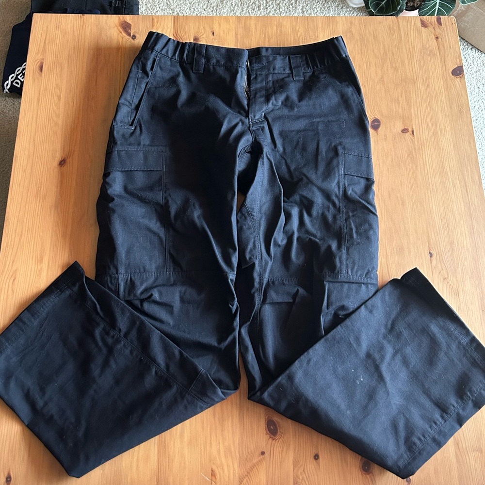 Women’s Phantom Lt Vertx tactical pants, great condition!